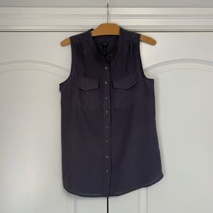 COPY - ❤️J Crew Gray Sleeveless Blouse Button Up